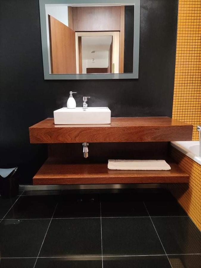 Confort4You Apartment Герес Экстерьер фото